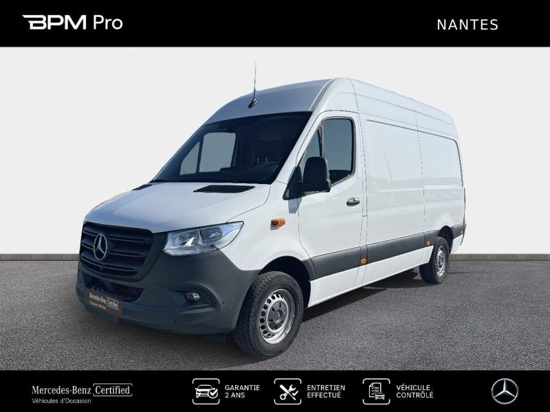 Photo MERCEDES-BENZ Sprinter Fg 317 CDI 37 3T5 First Propulsion Léger