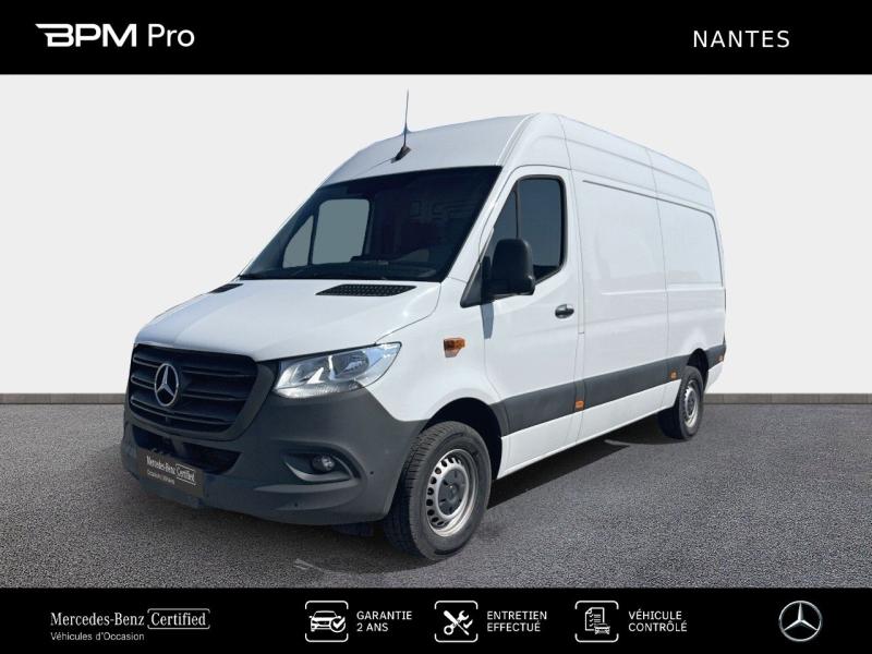Photo MERCEDES-BENZ Sprinter Fg 317 CDI 37 3T5 First Propulsion Léger