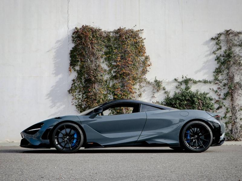 Image MCLAREN 765LT 765ch