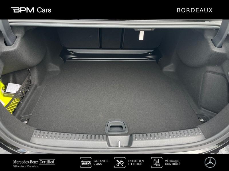 Image MERCEDES-BENZ Classe E 220 d 197+23ch AMG Line 9G-Tronic