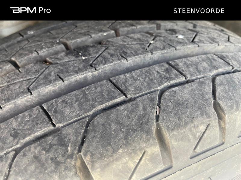 Image NISSAN NV400 CCb 3t5 2.3dCi 145ch Caisse frigorifique bi-compartiment