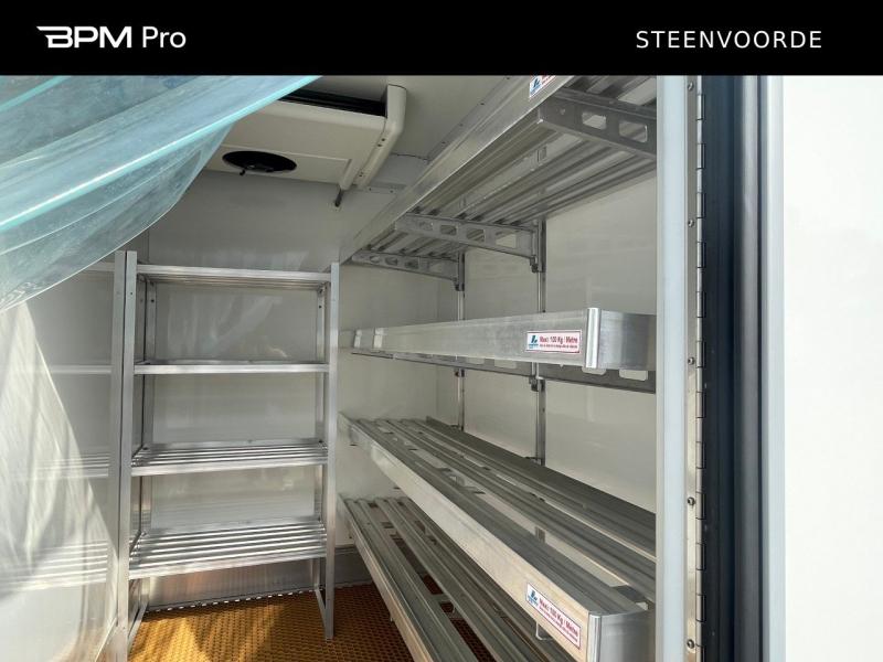 Image NISSAN NV400 CCb 3t5 2.3dCi 145ch Caisse frigorifique bi-compartiment