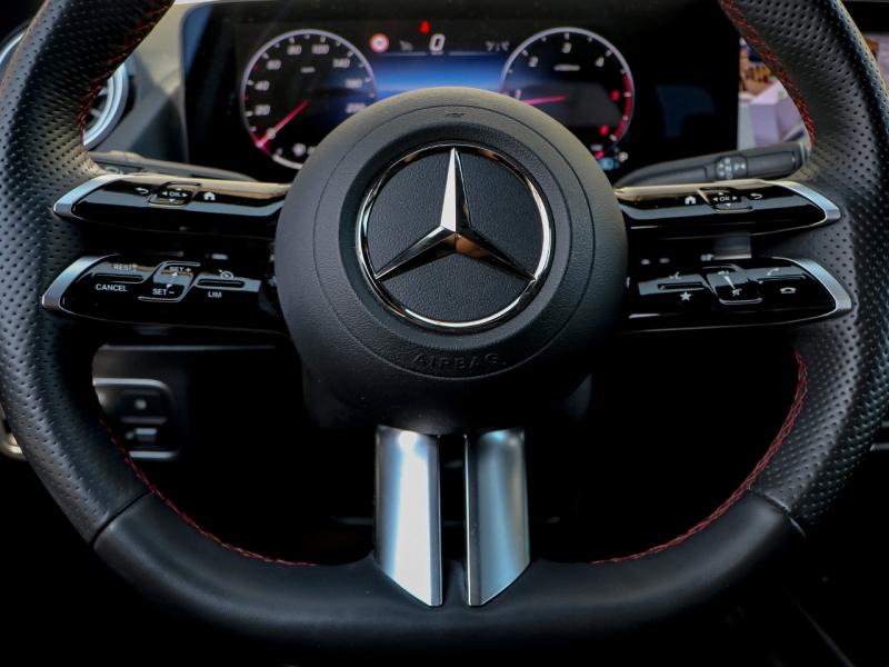 Image MERCEDES-BENZ GLA 200 d 150ch AMG Line 8G-DCT