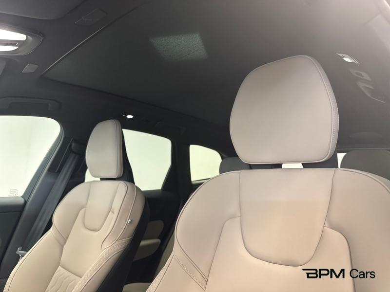 Image VOLVO XC60 T6 Hybride Rechargeable 350ch Ultra Style Dark Geartronic 8 AWD