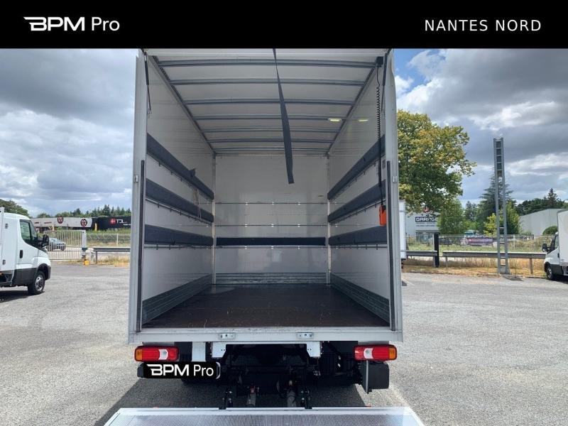 Image IVECO Daily CCb 35-160H / CAISSE & HAYON / 3.0L 160CH / 2023 /