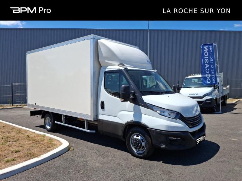 Photo IVECO Daily CCb 35C16H 3.0/ 160 cv / Empattement 4100 / Caisse / 36 900HT