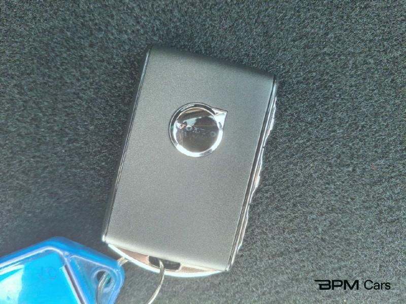 Image VOLVO XC60 T6 Hybride Rechargeable 350ch Ultra Style Dark Geartronic 8 AWD