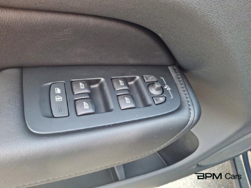 Image VOLVO XC60 T6 Hybride Rechargeable 350ch Ultra Style Dark Geartronic 8 AWD