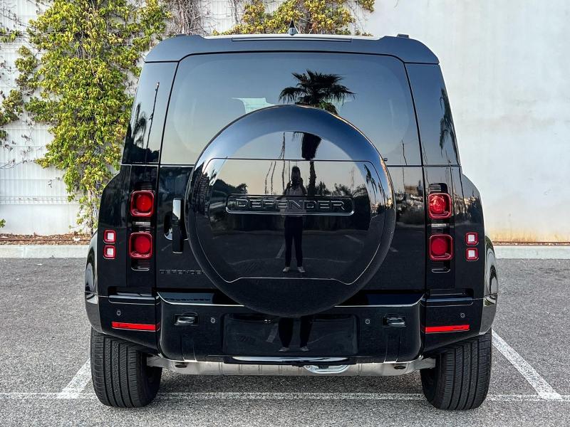 Image LAND-ROVER Defender 110 2.0 P300e X-Dynamic SE