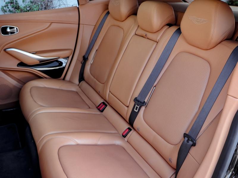 Image ASTON MARTIN DBX 4.0 V8 biturbo 550ch BVA9