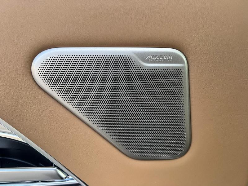 Image LAND-ROVER Range Rover 4.4 P530 530ch SV LWB