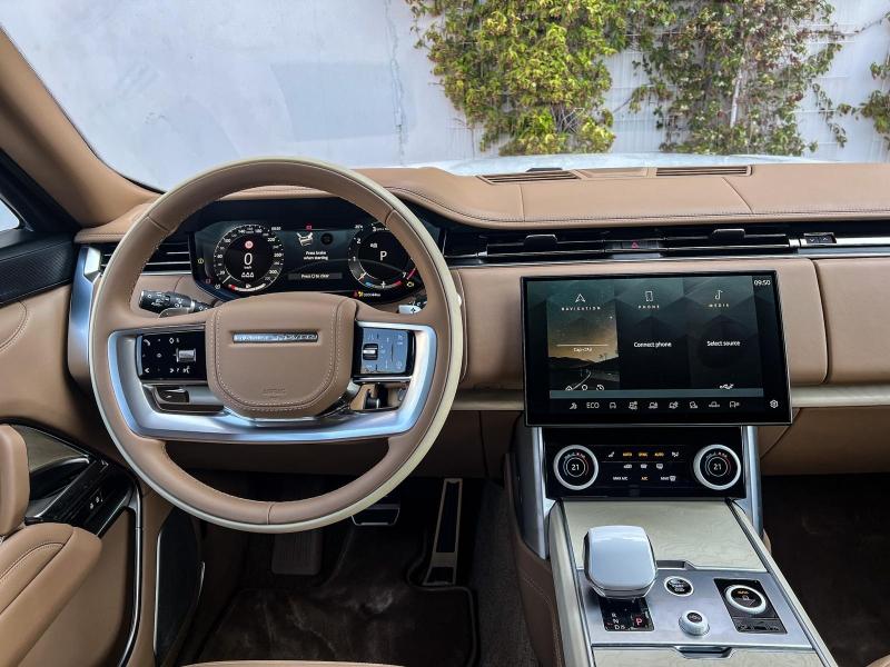 Image LAND-ROVER Range Rover 4.4 P530 530ch SV LWB