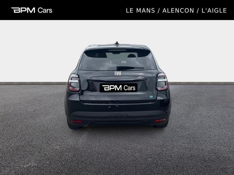 Image FIAT 600 e 156ch 54kWh La Prima