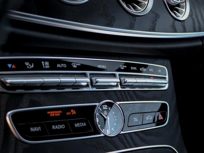 Image MERCEDES-BENZ Classe E Coupe 200 197ch AMG Line 9G-Tronic Euro6d-T-EVAP-ISC