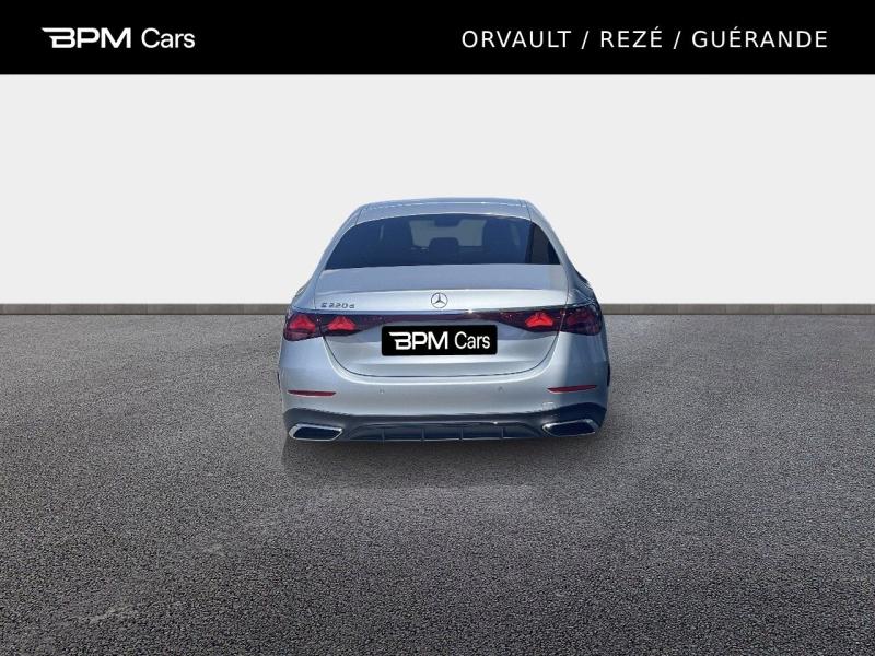 Image MERCEDES-BENZ Classe E 220 d 197+23ch AMG Line 9G-Tronic