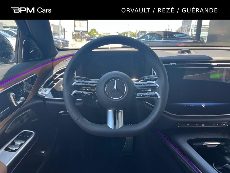 Image MERCEDES-BENZ Classe E 220 d 197+23ch AMG Line 9G-Tronic
