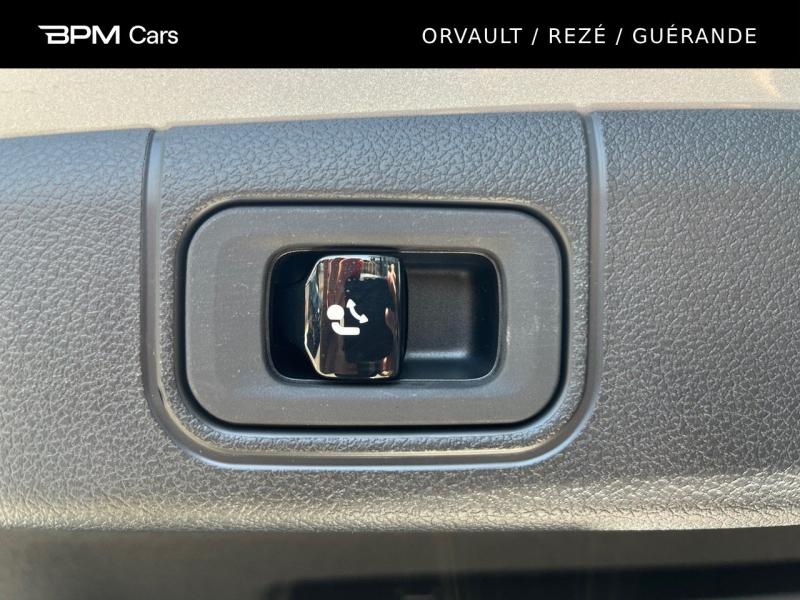 Image MERCEDES-BENZ Classe E 220 d 197+23ch AMG Line 9G-Tronic