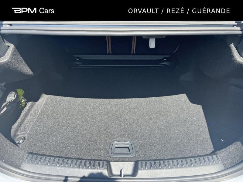 Image MERCEDES-BENZ Classe E 220 d 197+23ch AMG Line 9G-Tronic