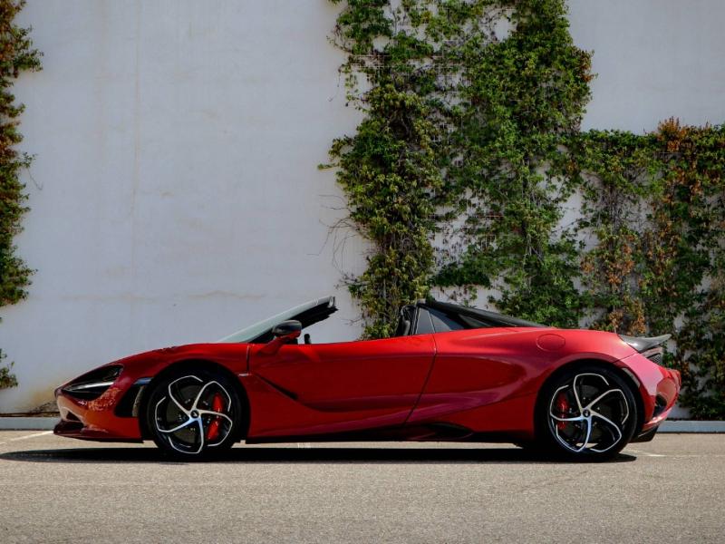 Image MCLAREN 750S SPIDER