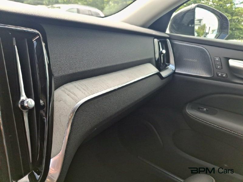 Image VOLVO V60 T6 AWD 253+145ch Plus Style Dark Geartronic 8