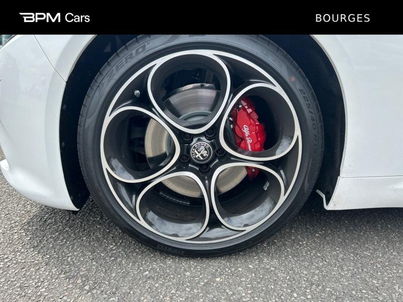 Image ALFA ROMEO Giulia 2.2 Diesel 160ch Veloce AT8