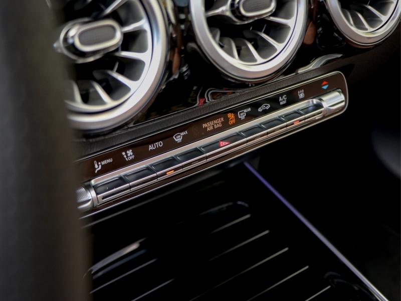 Image MERCEDES-BENZ GLA 250 e Hybrid EQ 218ch AMG Line 8G-DCT