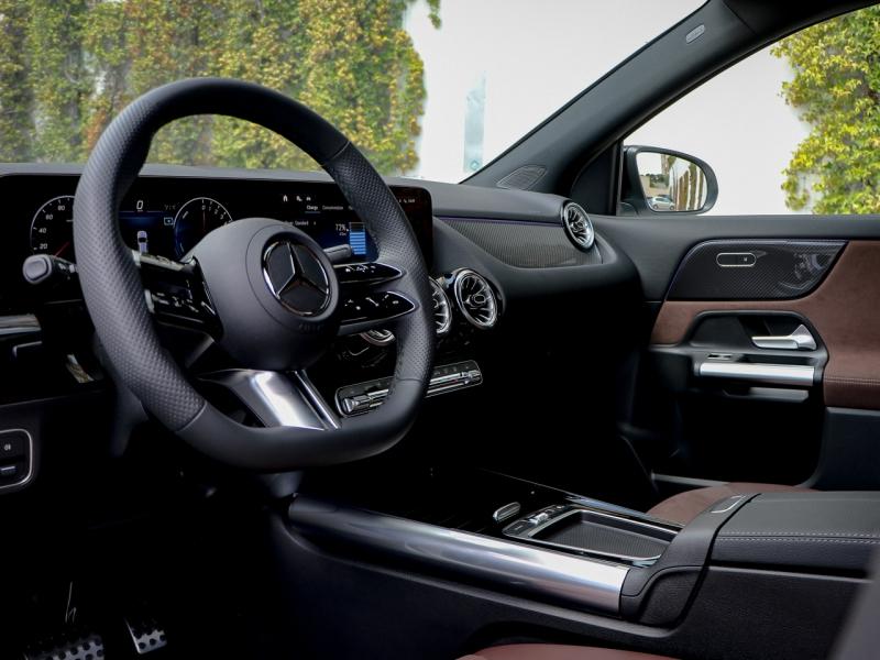 Image MERCEDES-BENZ GLA 250 e Hybrid EQ 218ch AMG Line 8G-DCT