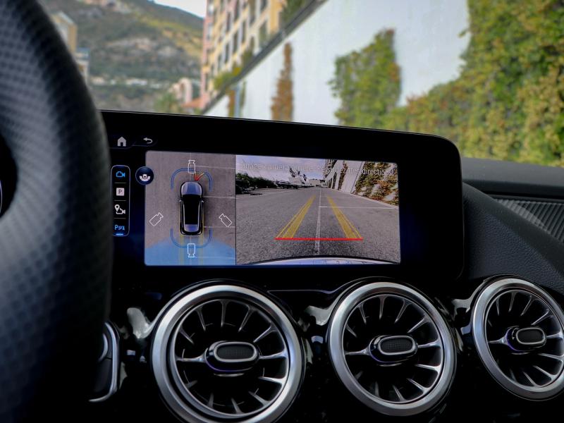 Image MERCEDES-BENZ GLA 250 e Hybrid EQ 218ch AMG Line 8G-DCT