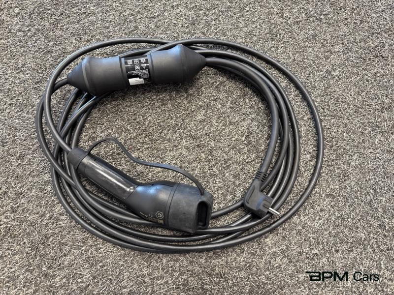 Image VOLVO XC60 T6 Hybride Rechargeable 253 + 145ch Plus Style Dark Geartronic 8 AWD