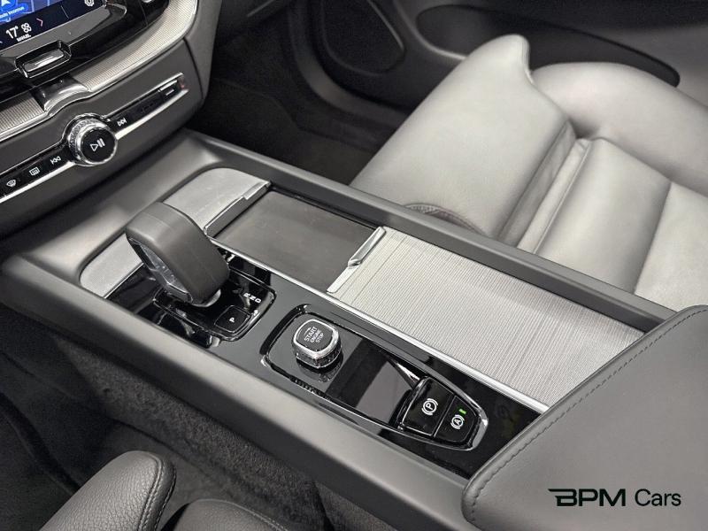 Image VOLVO XC60 T6 Hybride Rechargeable 253 + 145ch Plus Style Dark Geartronic 8 AWD