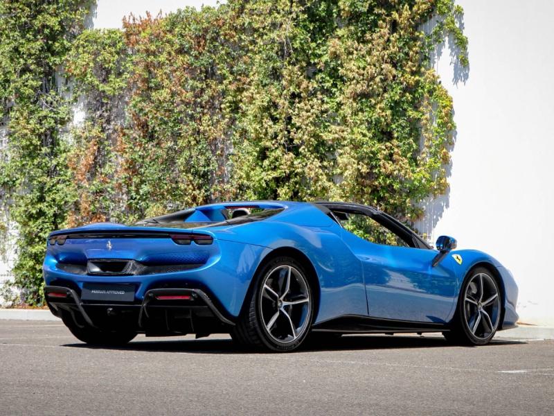 Image FERRARI 296 GTS SPIDER