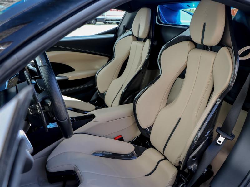 Image FERRARI 296 GTS SPIDER