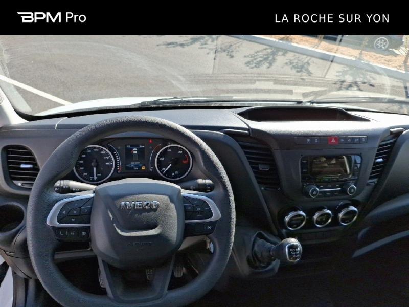 Image IVECO Daily CCb 35C16H / Caisse Hayon / 20m3 / 3.0l 160cv / empattement 4100 / 34 900 HT