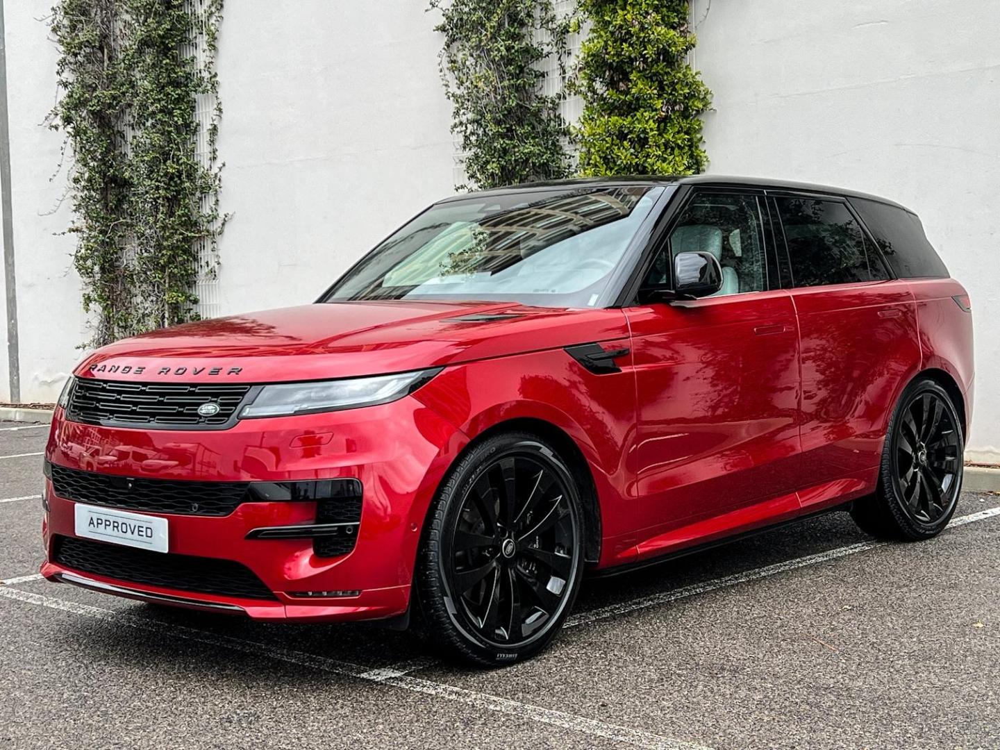 Photo LAND-ROVER Range Rover Sport 4.4 P530 530ch First Edition