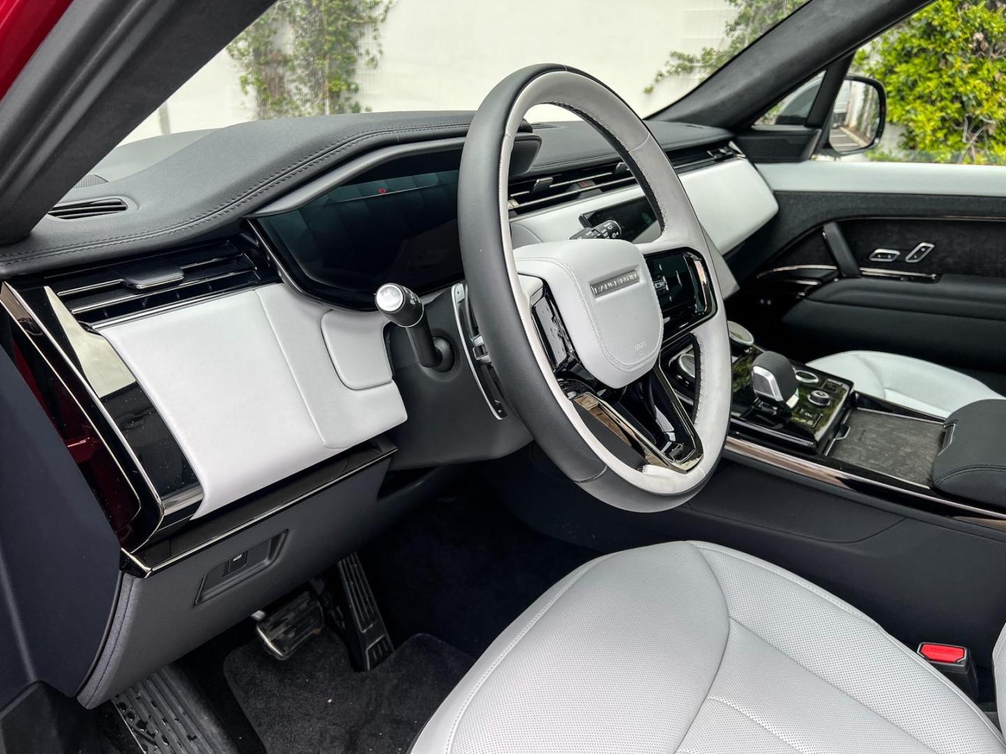 Image LAND-ROVER Range Rover Sport 4.4 P530 530ch First Edition