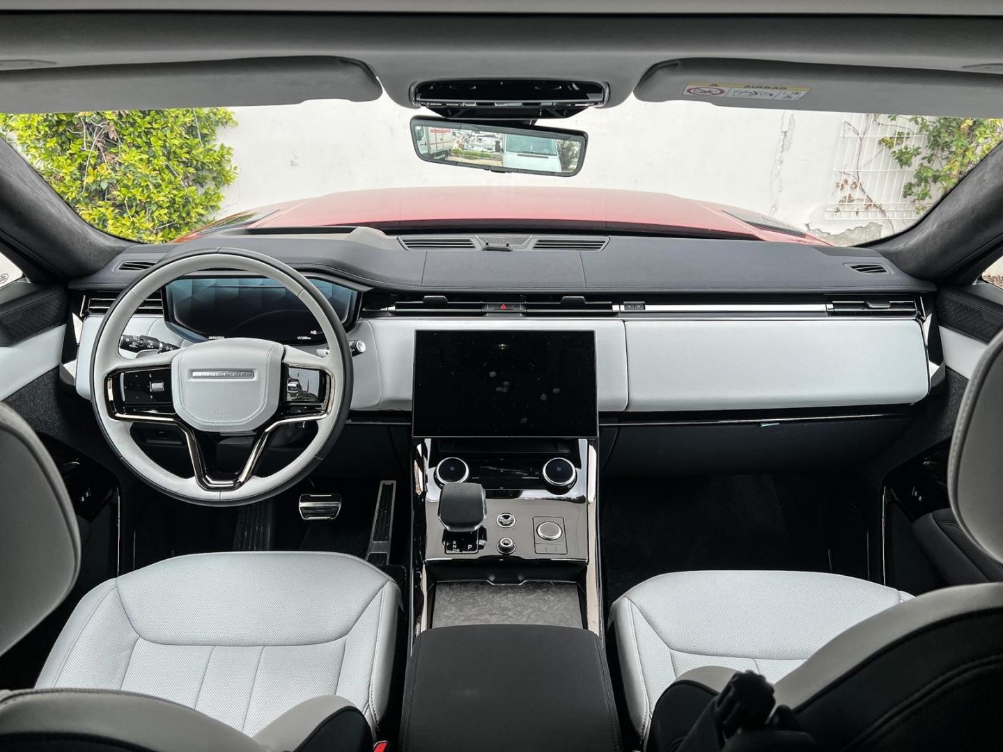 Image LAND-ROVER Range Rover Sport 4.4 P530 530ch First Edition