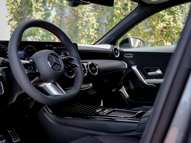 Image MERCEDES-BENZ Classe A 180 d 116ch Star Edition 8G-DCT