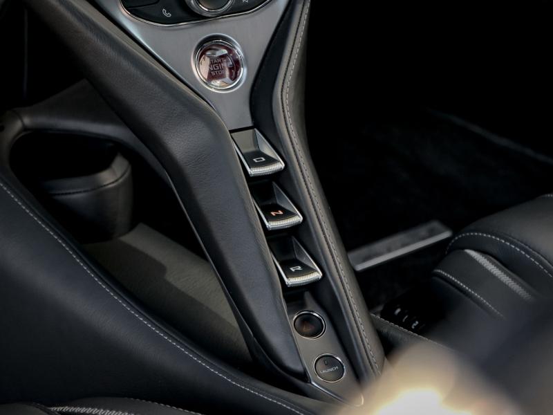 Image MCLAREN 720S 720ch