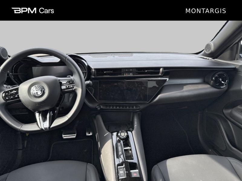 Image ALFA ROMEO Junior 1.2 Ibrida 136ch Premium DCT6 Q4