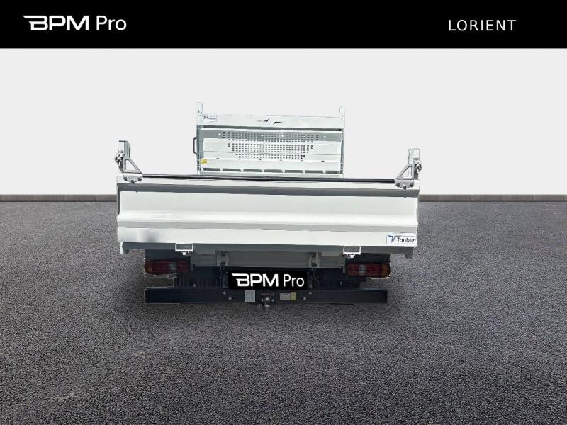 Image FUSO Canter CCb 3C15 Empattement 28