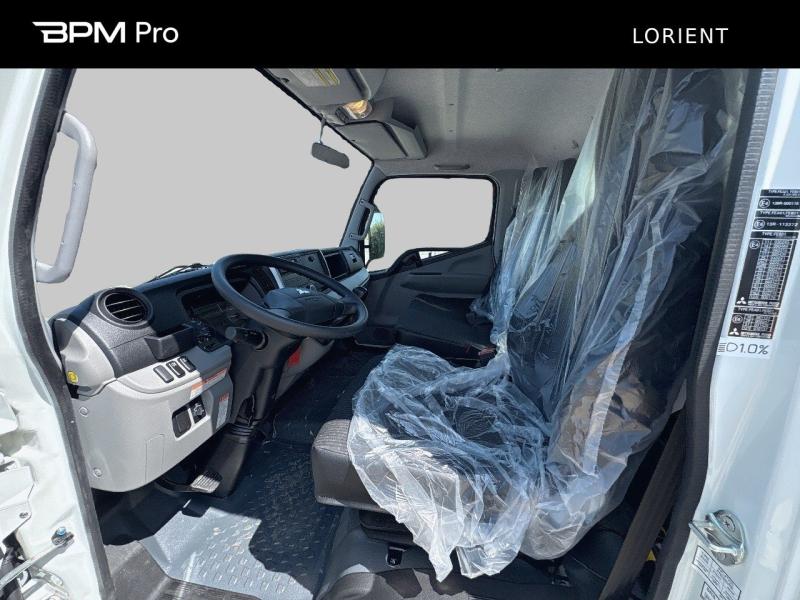 Image FUSO Canter CCb 3C15 Empattement 28
