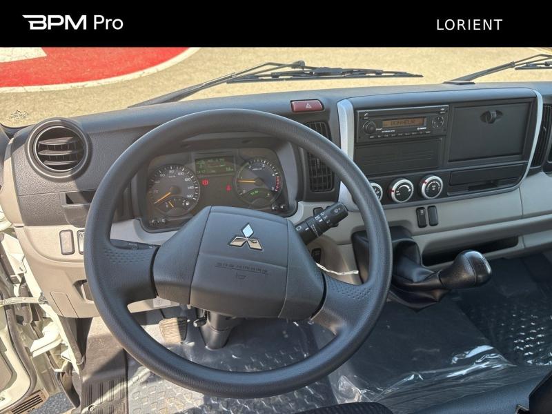 Image FUSO Canter CCb 3C15 Empattement 28