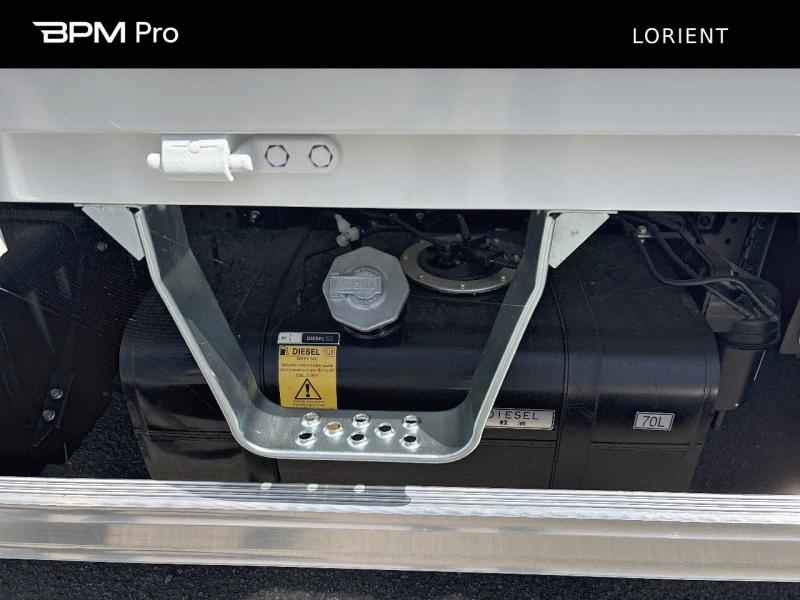 Image FUSO Canter CCb 3C15 Empattement 28