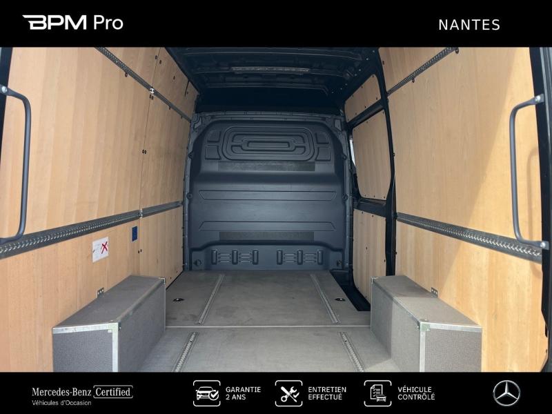 Image MERCEDES-BENZ Sprinter Fg 317 CDI 37 3T5 Pro Propulsion Léger (35 825? HT)