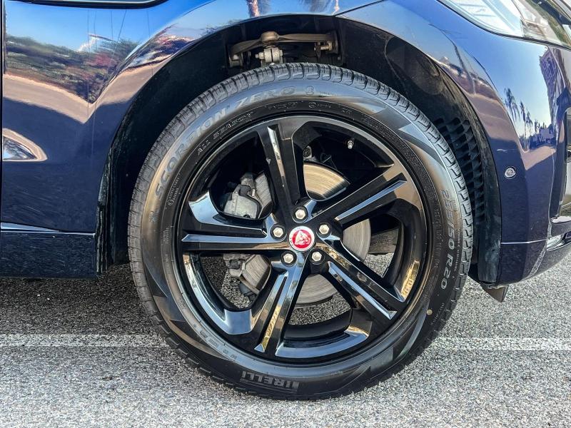 Image JAGUAR F-Pace 2.0T 250ch R-Sport AWD BVA8