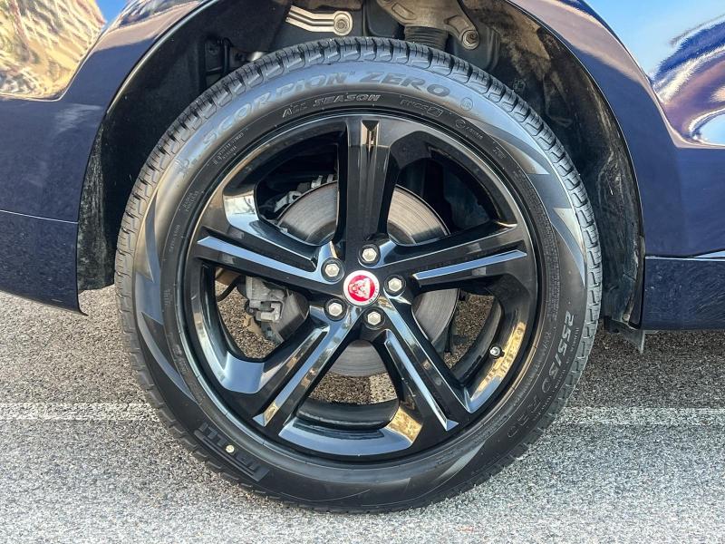 Image JAGUAR F-Pace 2.0T 250ch R-Sport AWD BVA8