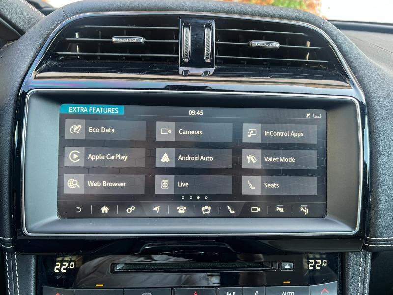 Image JAGUAR F-Pace 2.0T 250ch R-Sport AWD BVA8