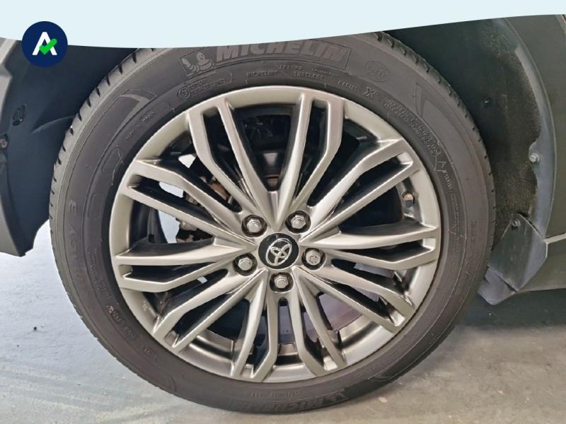 Image TOYOTA C-HR 122h Distinctive 2WD E-CVT MY20