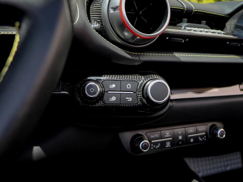 Image FERRARI 812 V12 6.5 800ch