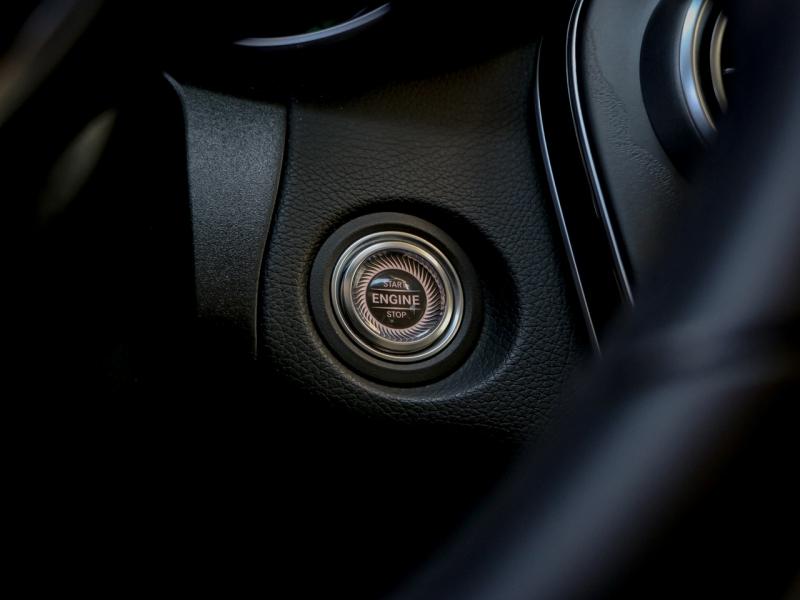 Image MERCEDES-BENZ GLC 300 Avantgarde Line 4Matic 9G-Tronic